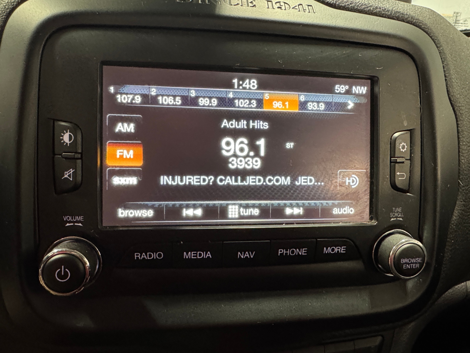 Thumbnail: 2015 Jeep Renegade - 3