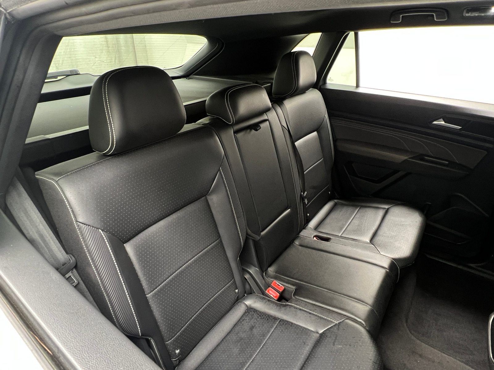 Thumbnail: 2022 Volkswagen Atlas - 5