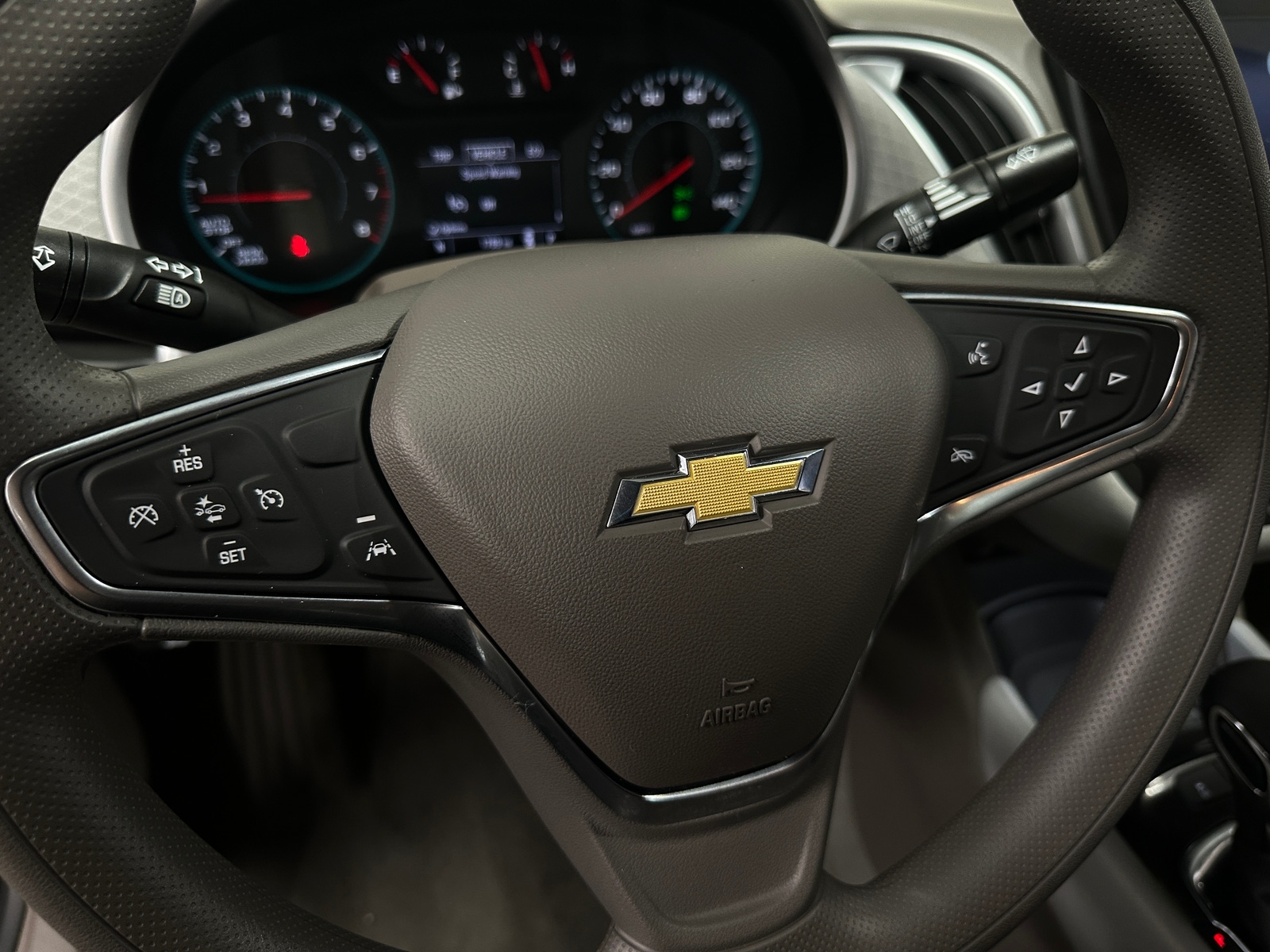 Thumbnail: 2025 Chevrolet Malibu - 5