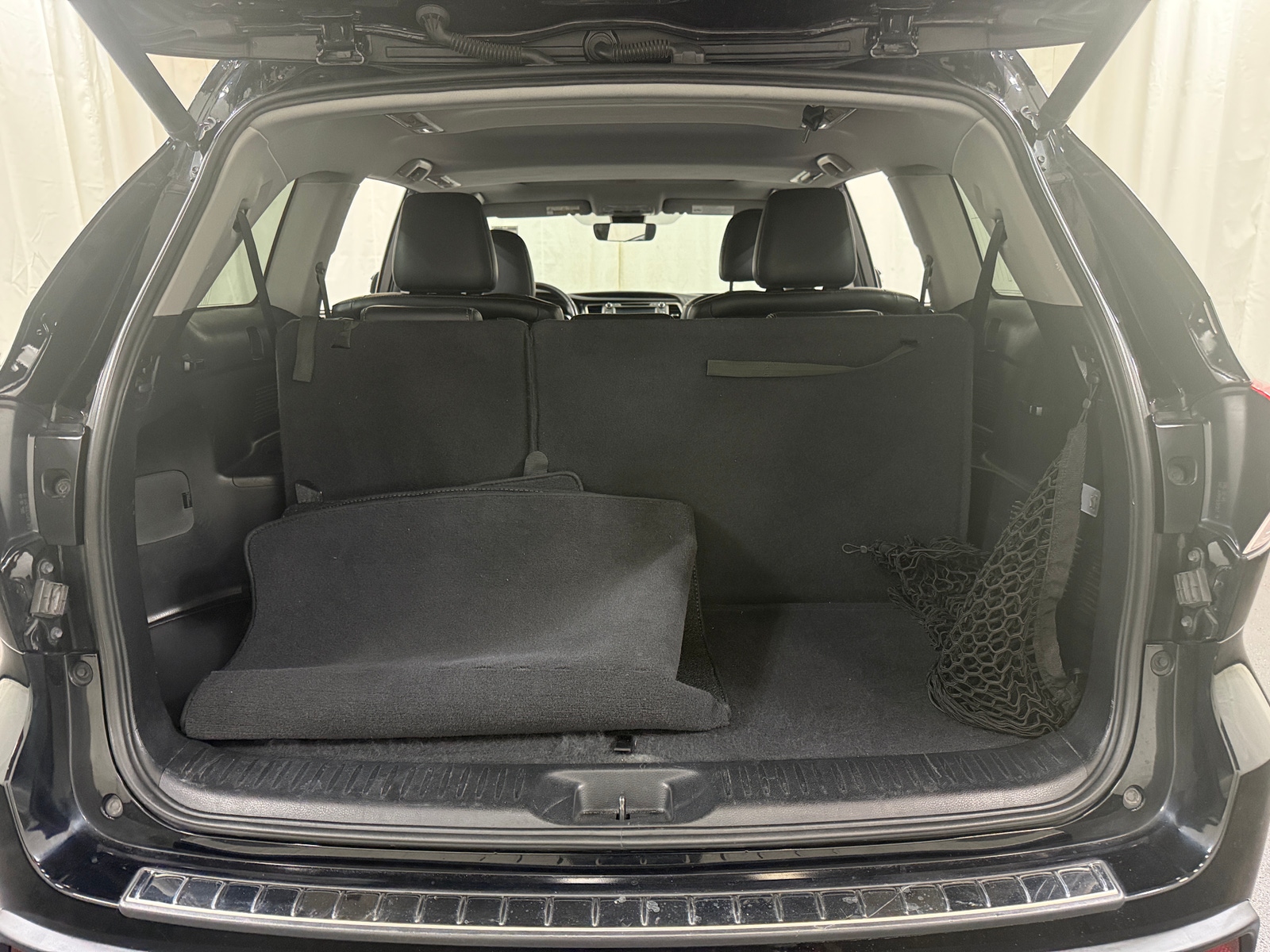 Thumbnail: 2018 Toyota Highlander - 6