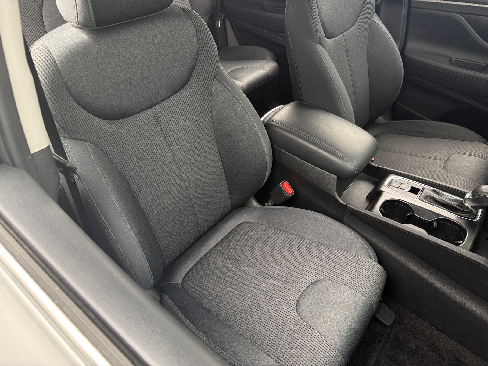 Thumbnail: 2019 Hyundai Santa Fe - 2