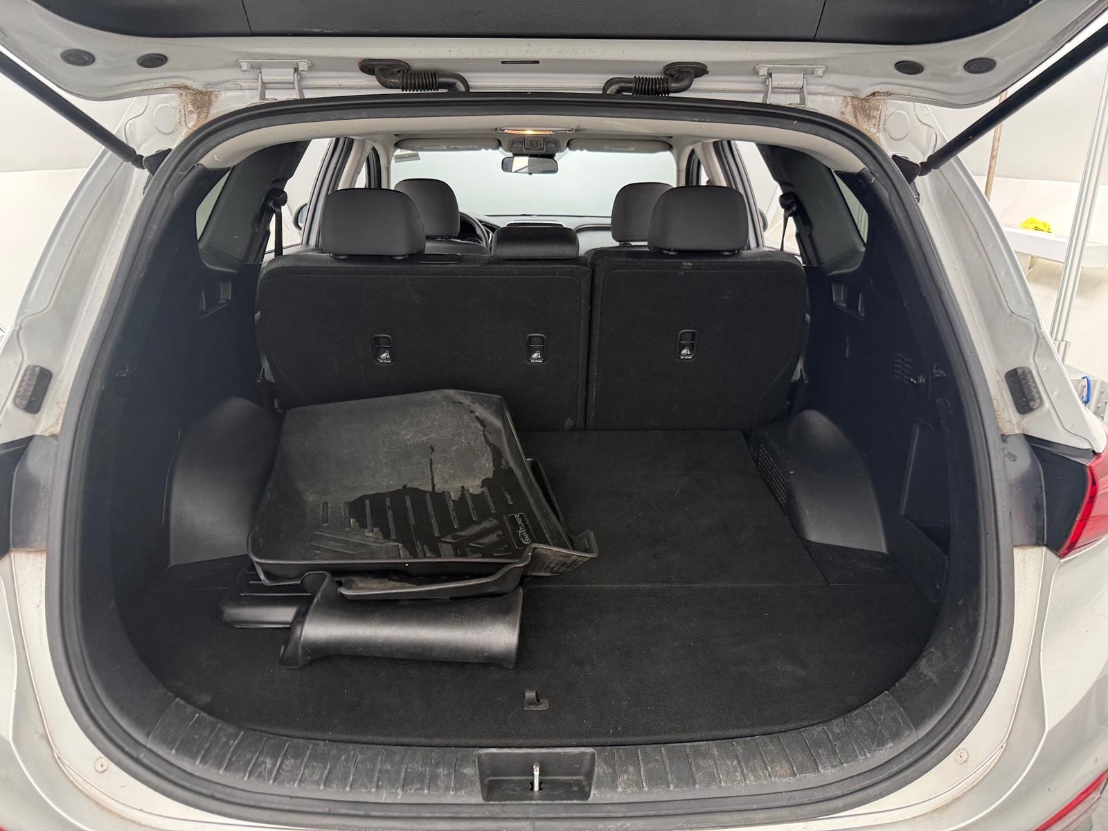 Thumbnail: 2019 Hyundai Santa Fe - 7