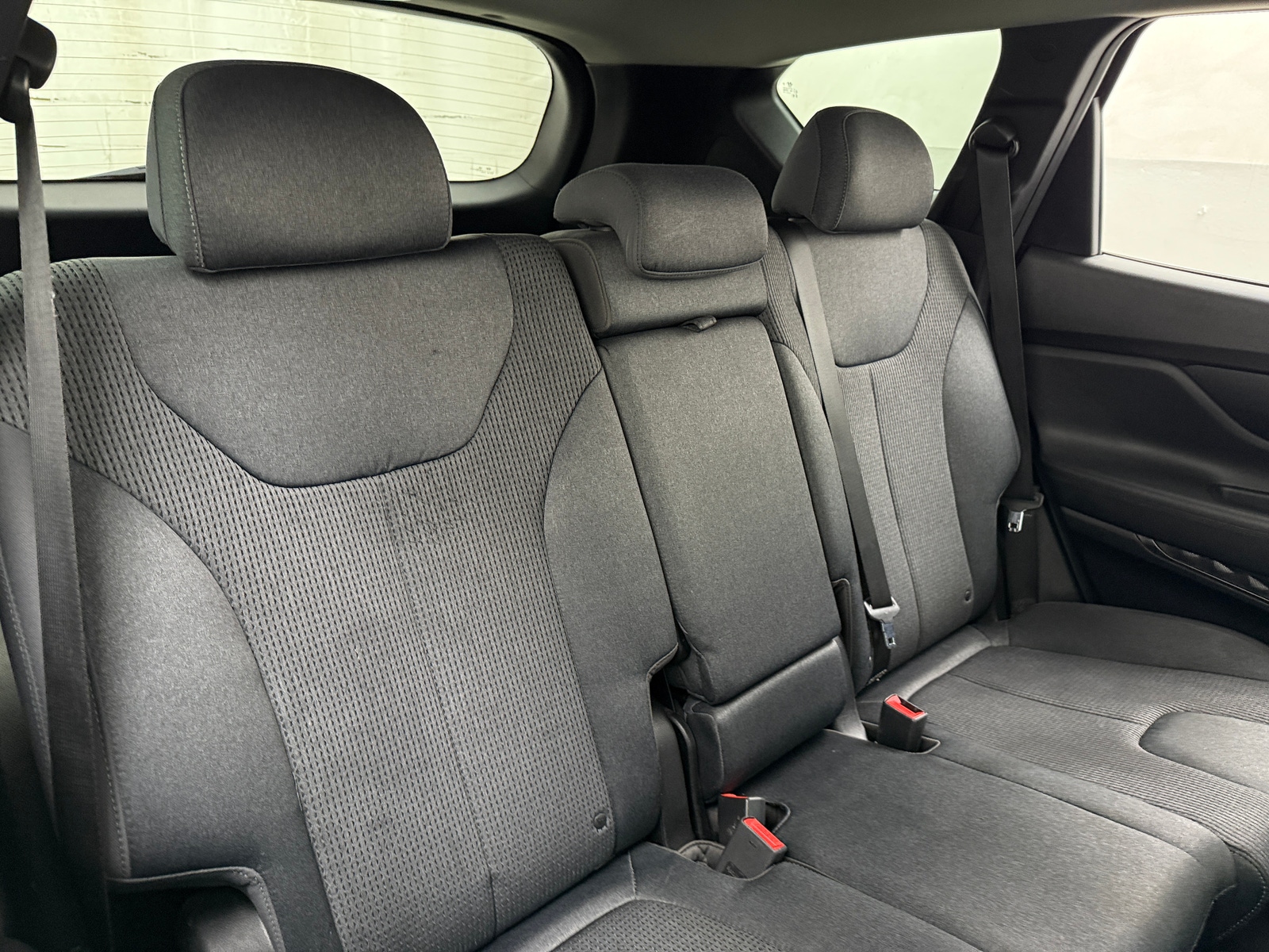 Thumbnail: 2020 Hyundai Santa Fe - 6