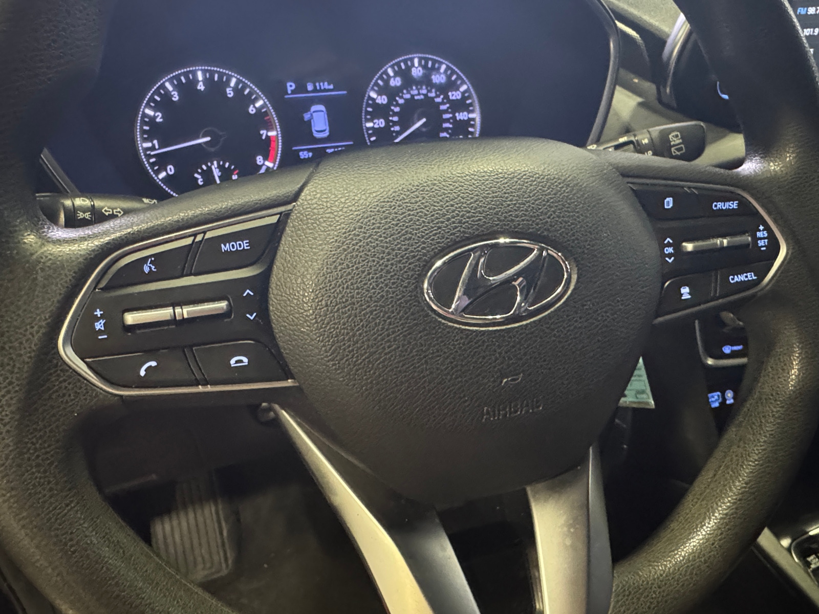 Thumbnail: 2020 Hyundai Santa Fe - 5