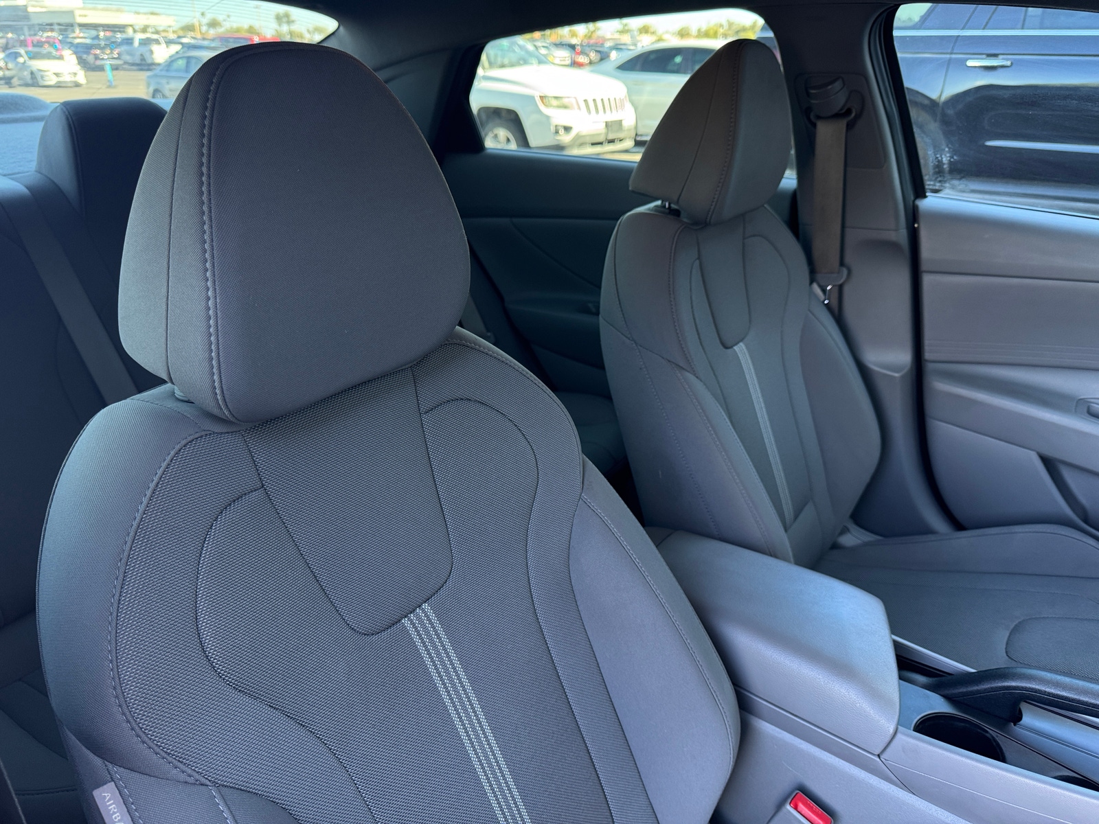 Thumbnail: 2025 Hyundai Elantra - 2