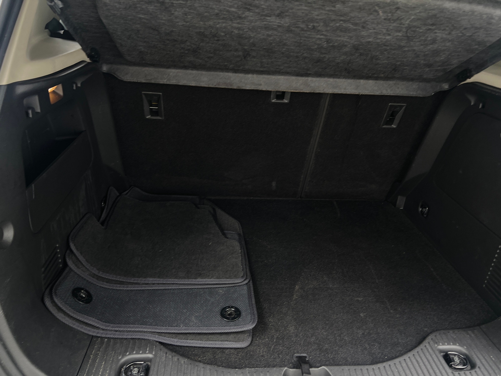 Thumbnail: 2021 Buick Encore - 7