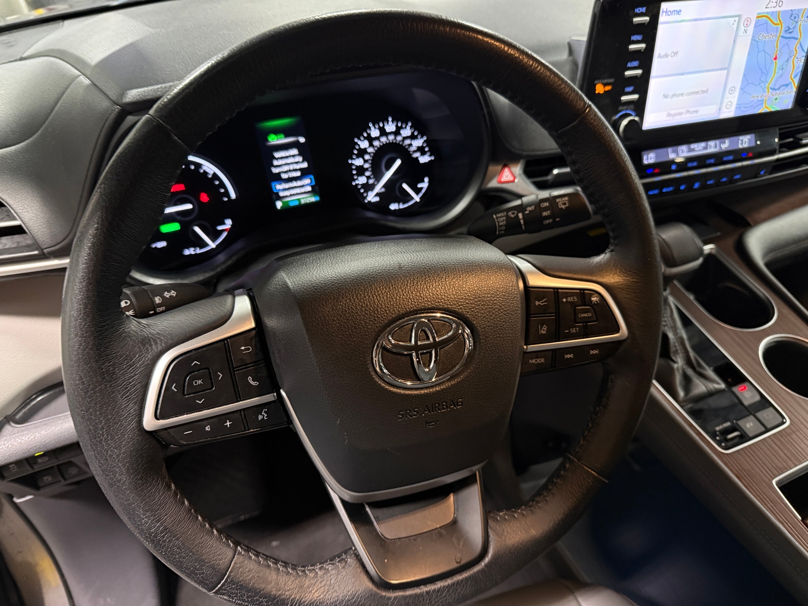 Thumbnail: 2021 Toyota Sienna - 4