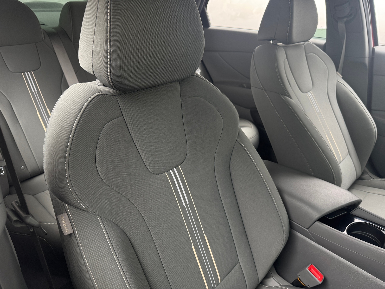 Thumbnail: 2025 Hyundai Elantra - 2