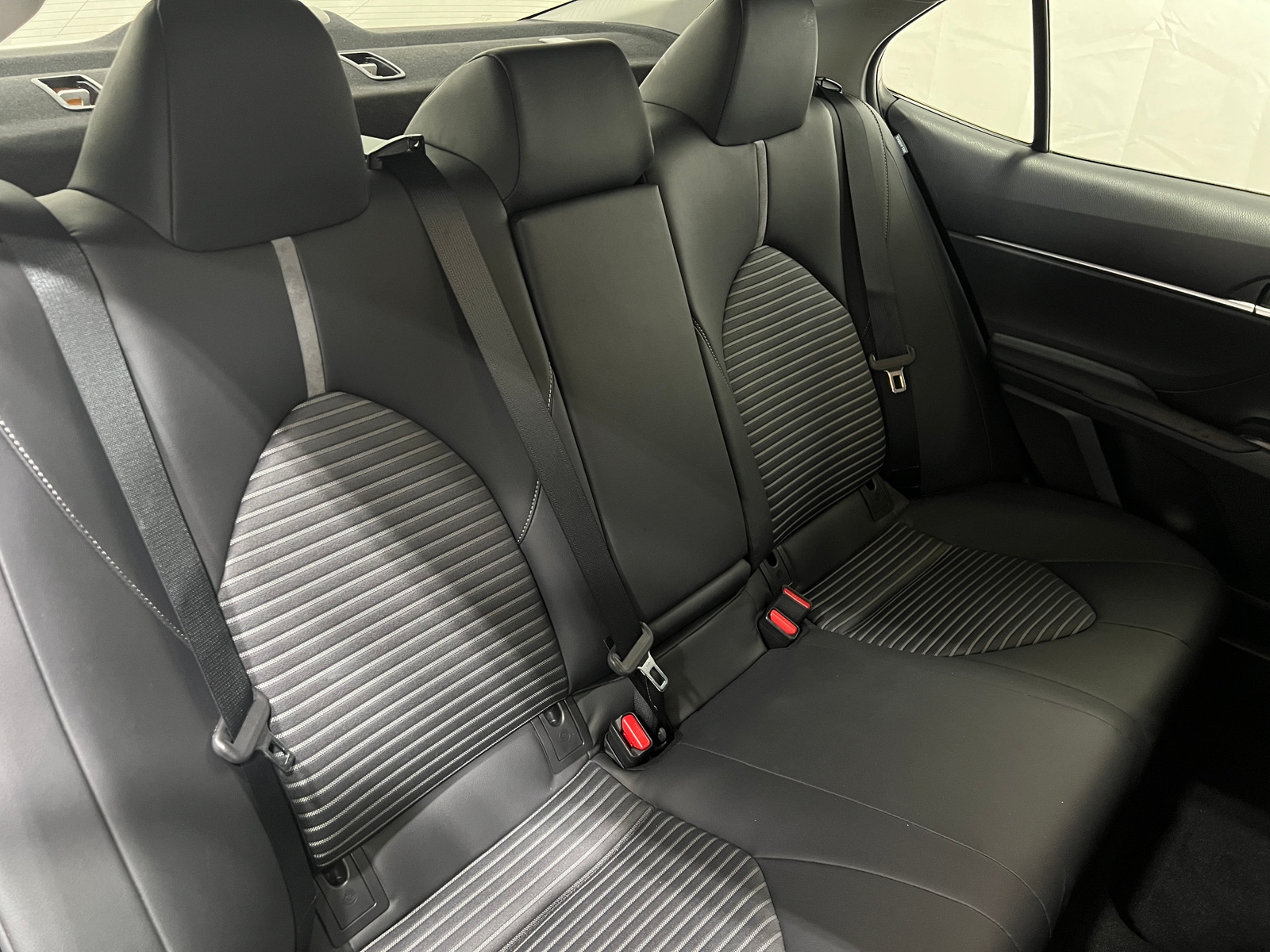 Thumbnail: 2018 Toyota Camry - 6