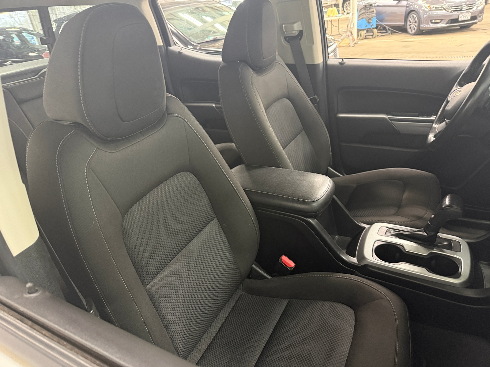 Thumbnail: 2019 Chevrolet Colorado - 2