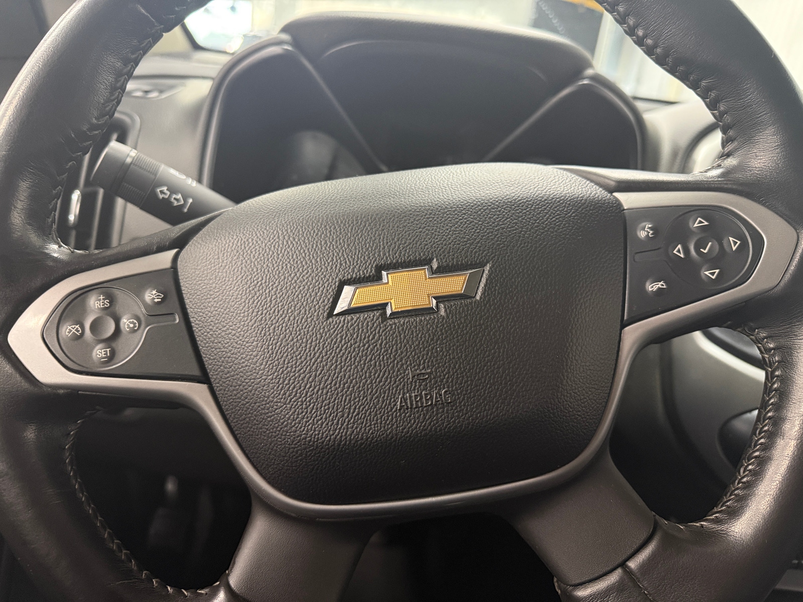 Thumbnail: 2019 Chevrolet Colorado - 5