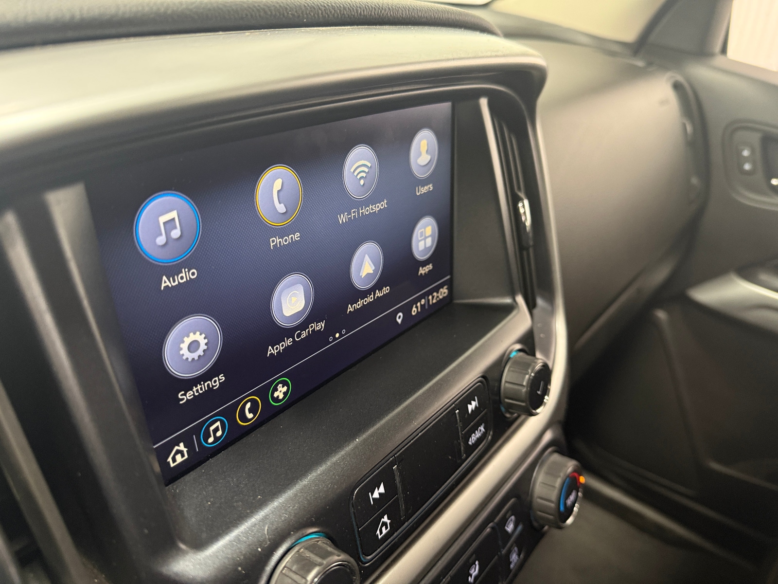 Thumbnail: 2019 Chevrolet Colorado - 4