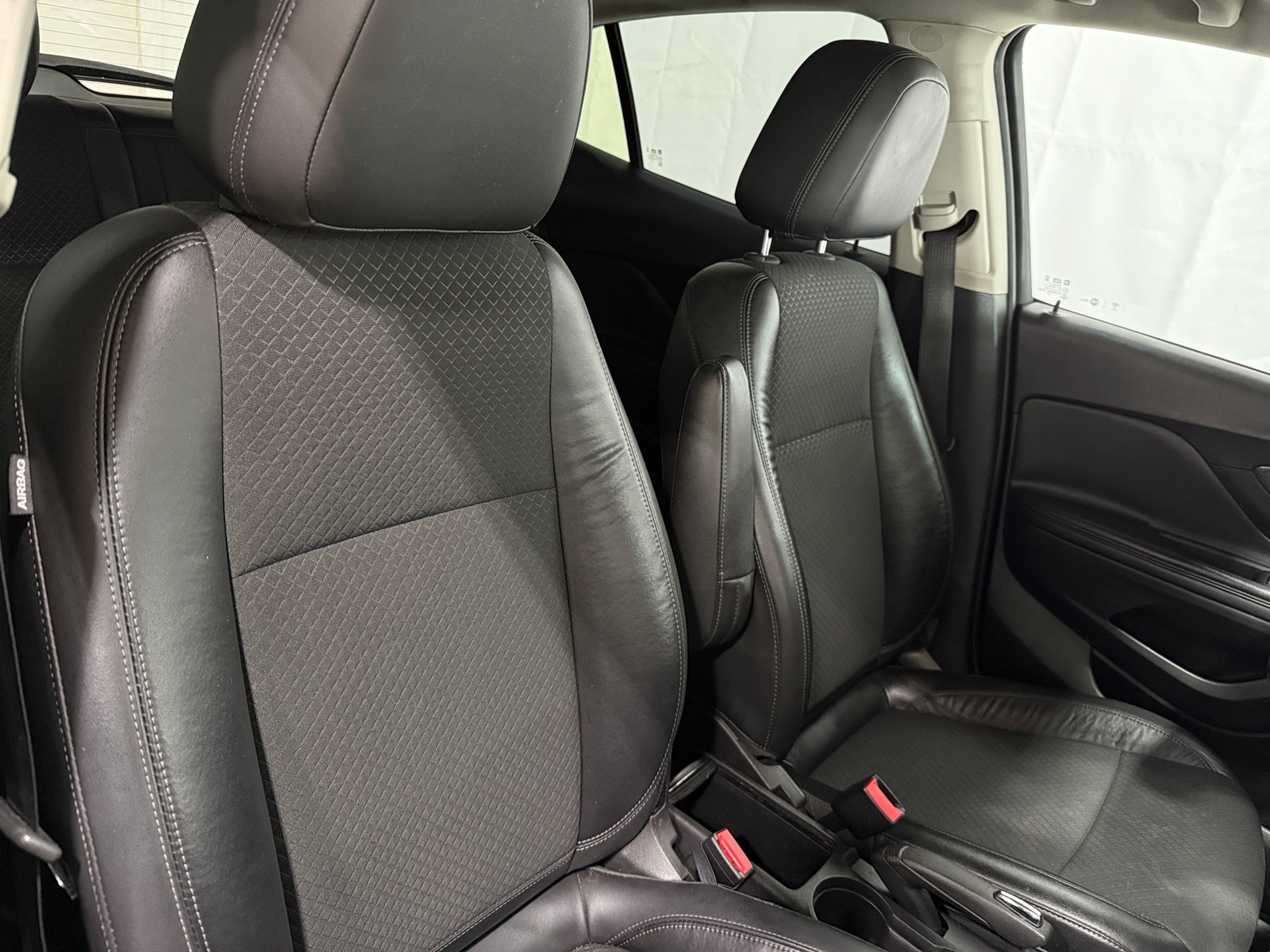 Thumbnail: 2017 Buick Encore - 2