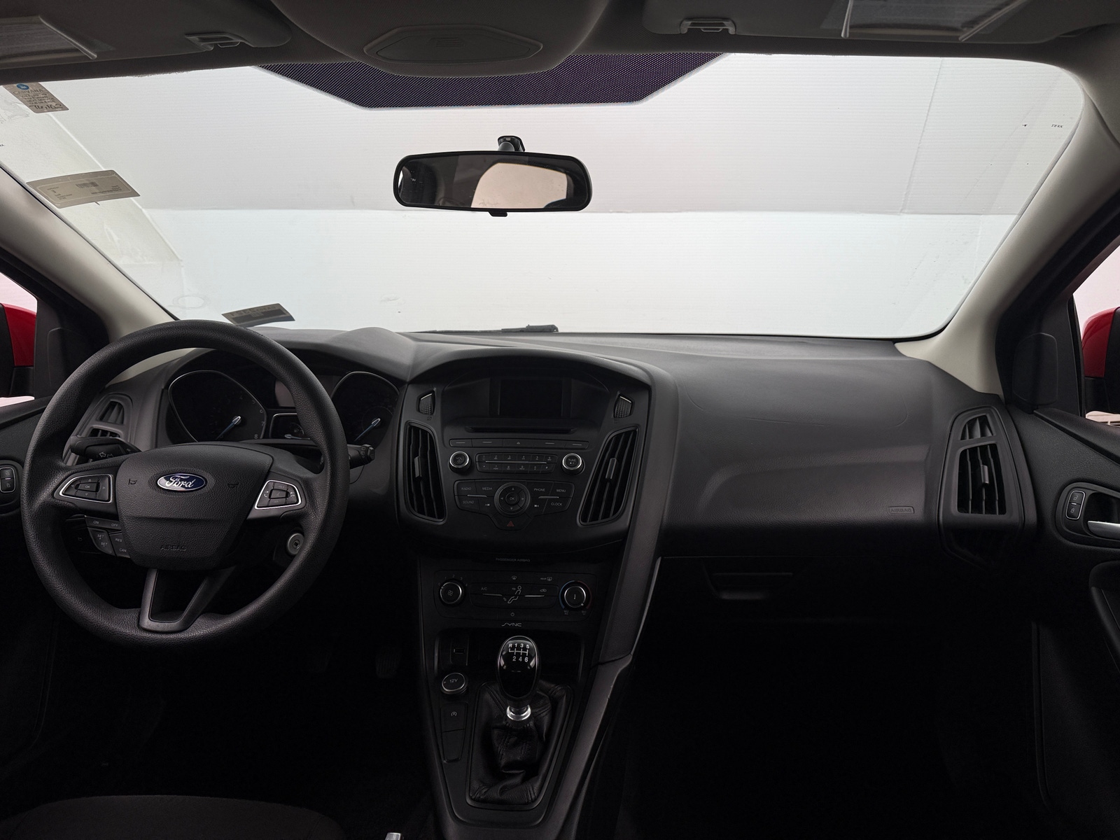 Thumbnail: 2015 Ford Focus - 3