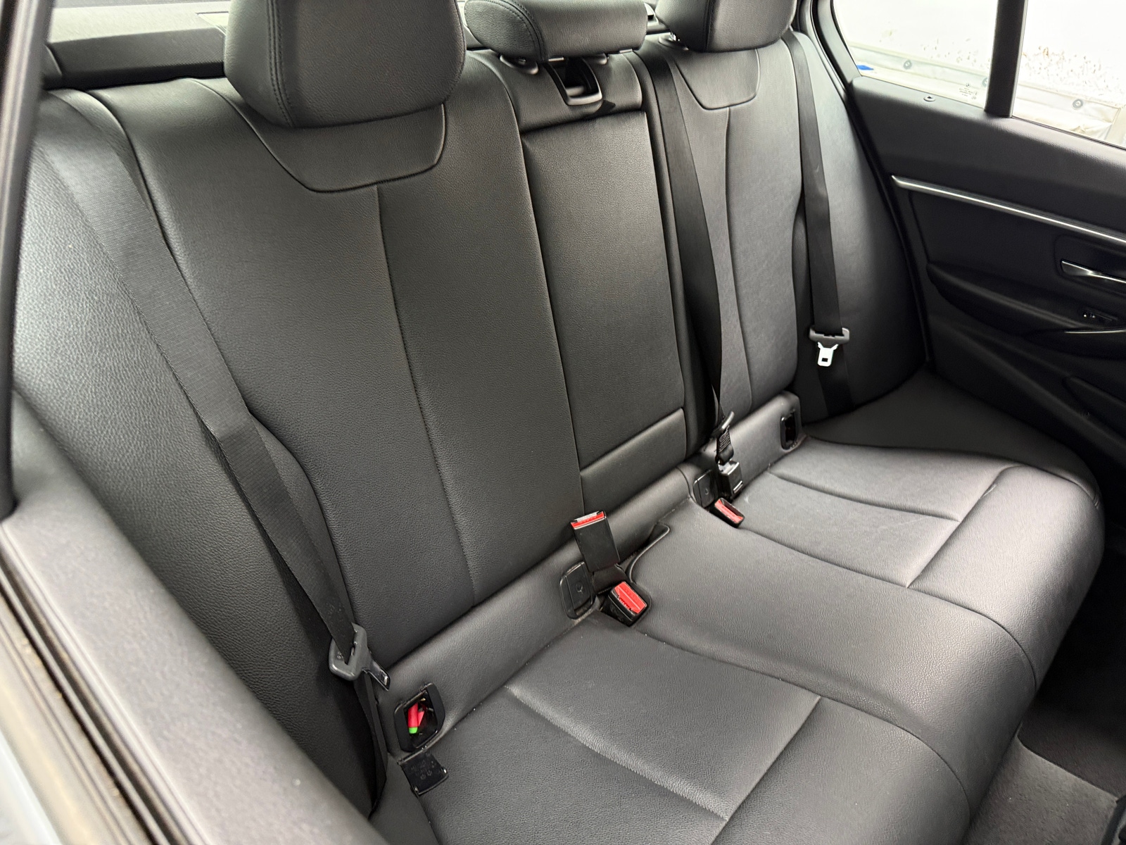 Thumbnail: 2016 BMW 3 Series - 5