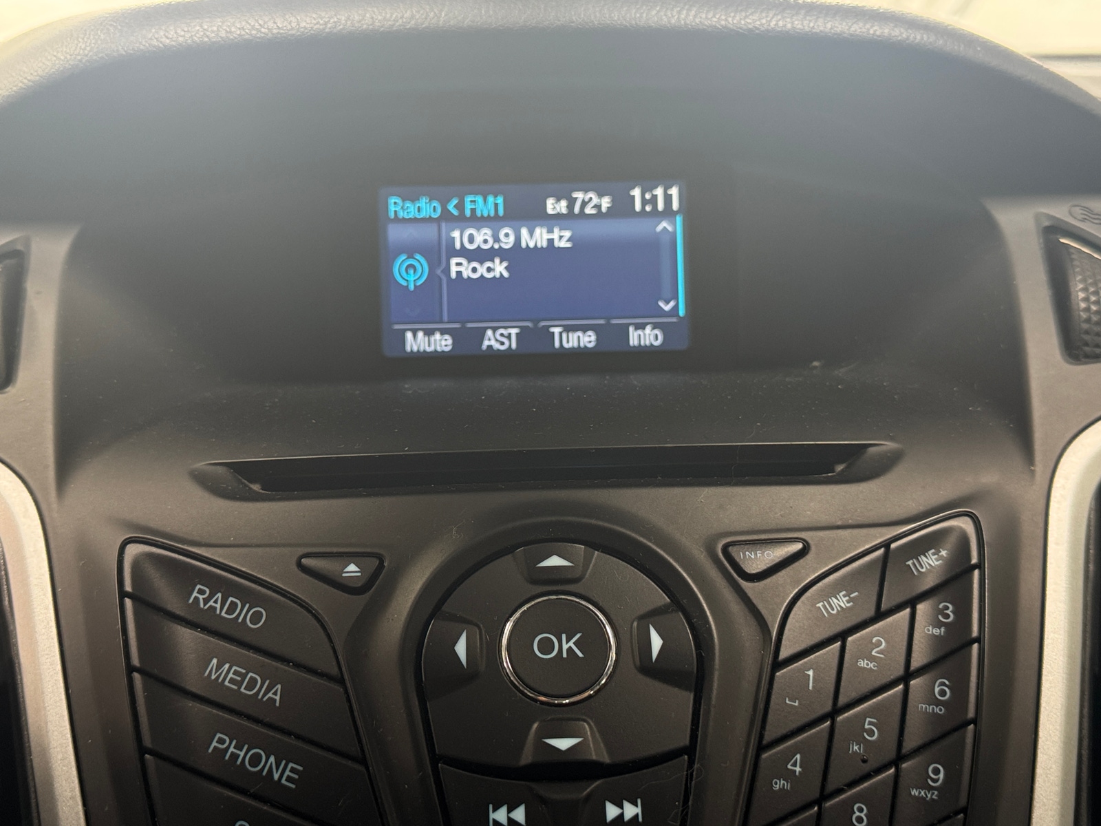 Thumbnail: 2013 Ford Focus - 4