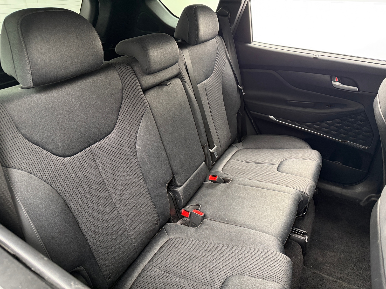 Thumbnail: 2019 Hyundai Santa Fe - 6