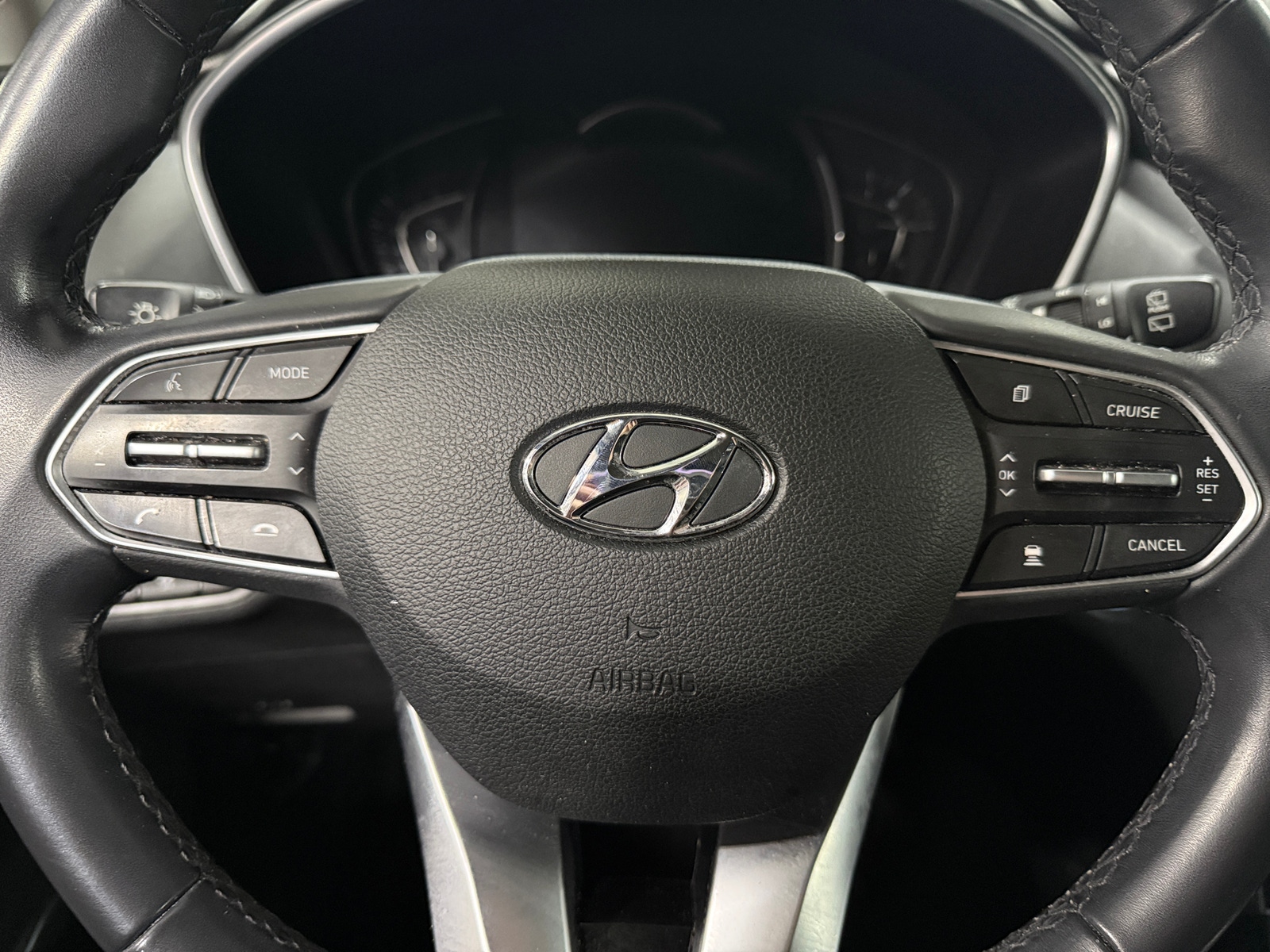 Thumbnail: 2019 Hyundai Santa Fe - 5