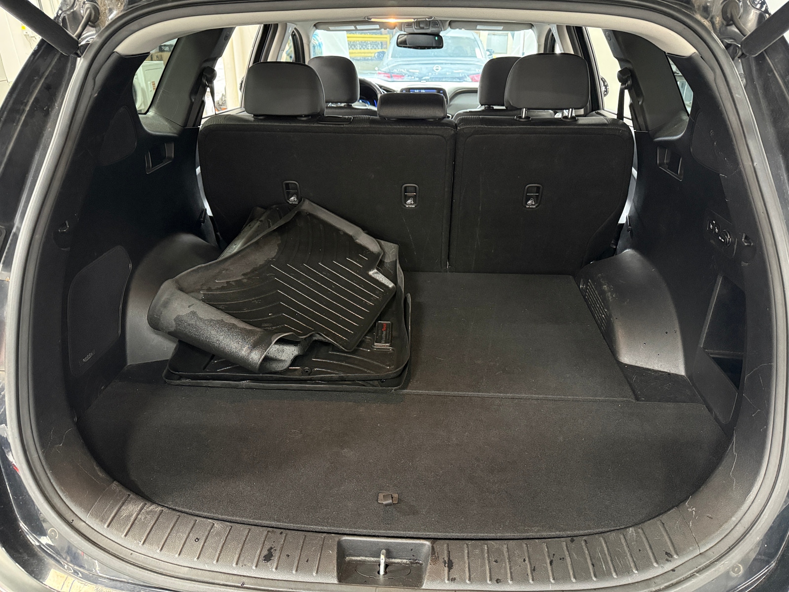 Thumbnail: 2019 Hyundai Santa Fe - 7