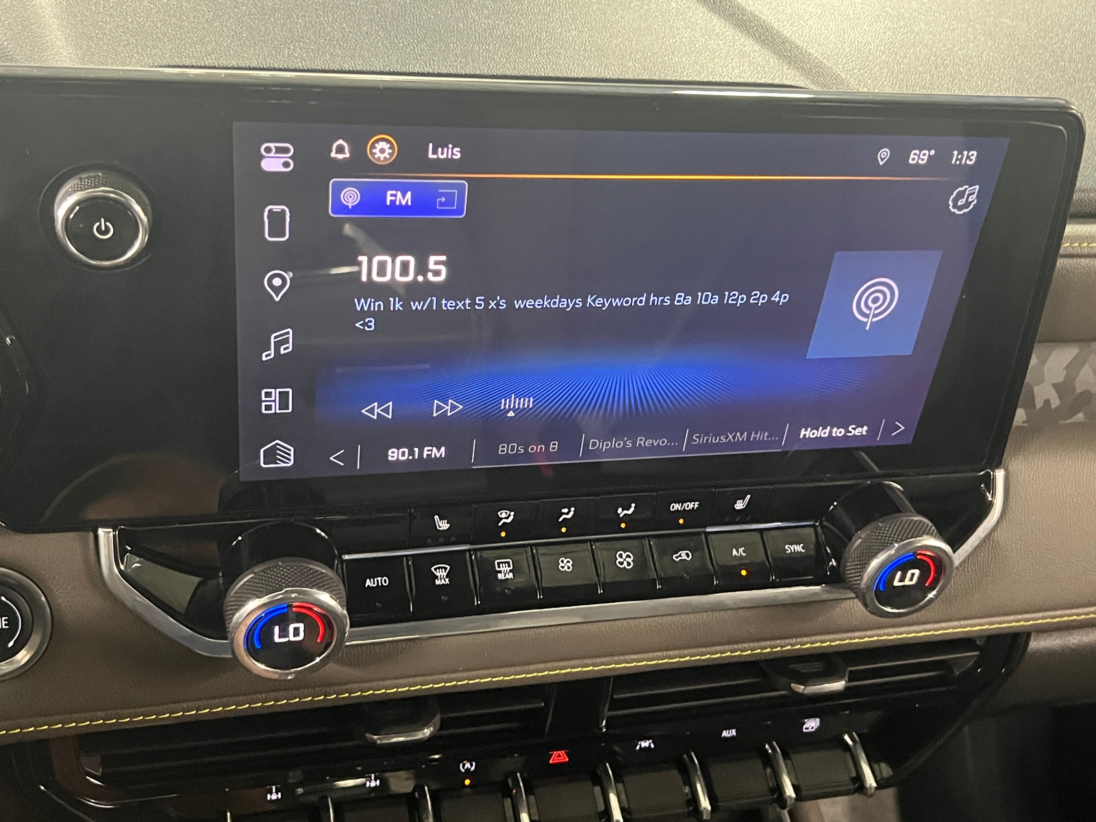 Thumbnail: 2024 Chevrolet Colorado - 4