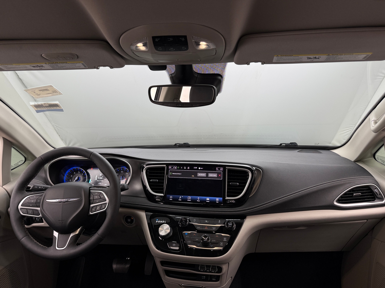 Thumbnail: 2022 Chrysler Pacifica - 2