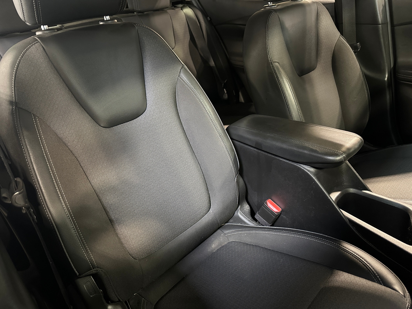 Thumbnail: 2022 Buick Encore GX - 2