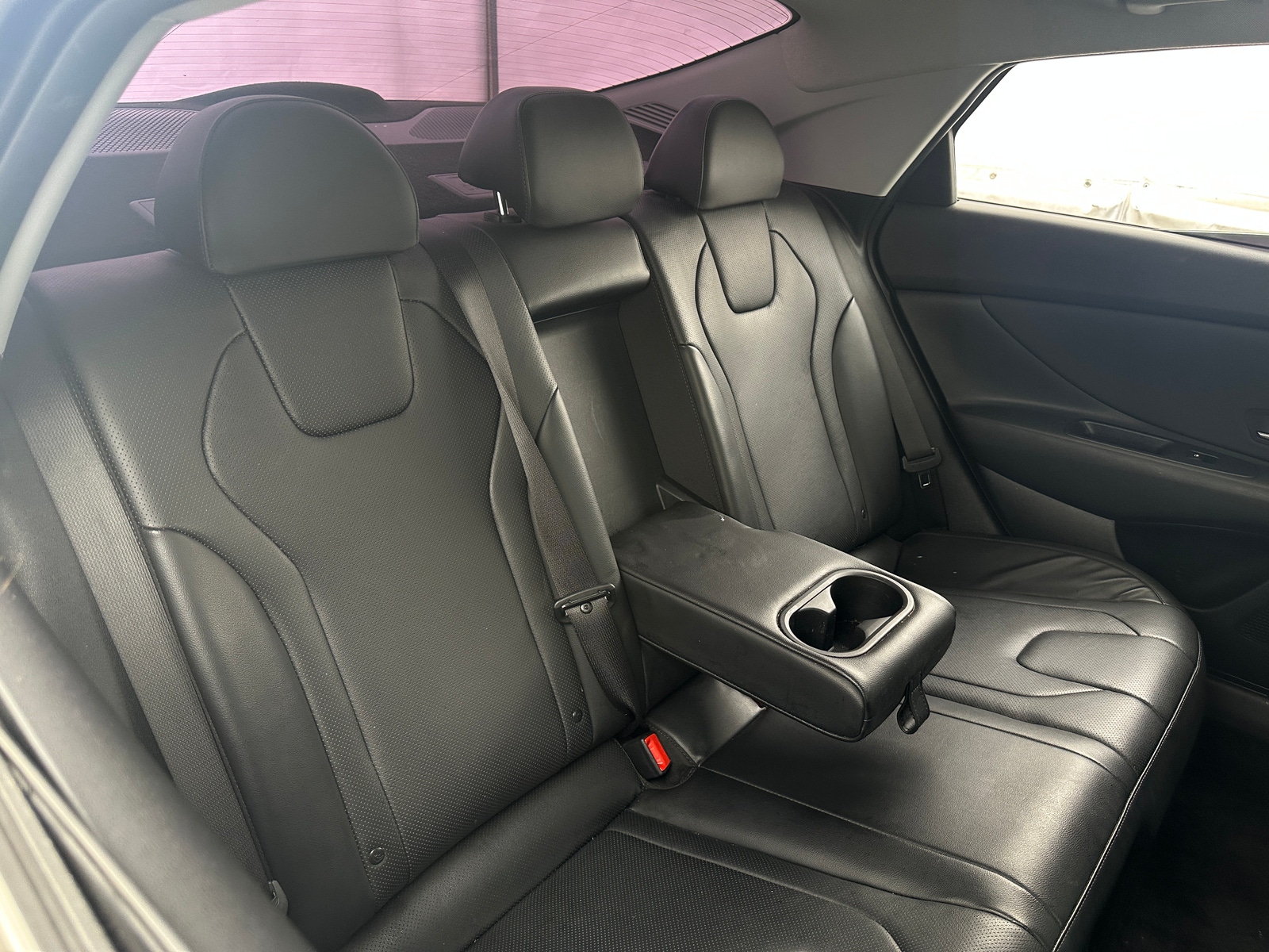 Thumbnail: 2022 Hyundai Elantra - 5