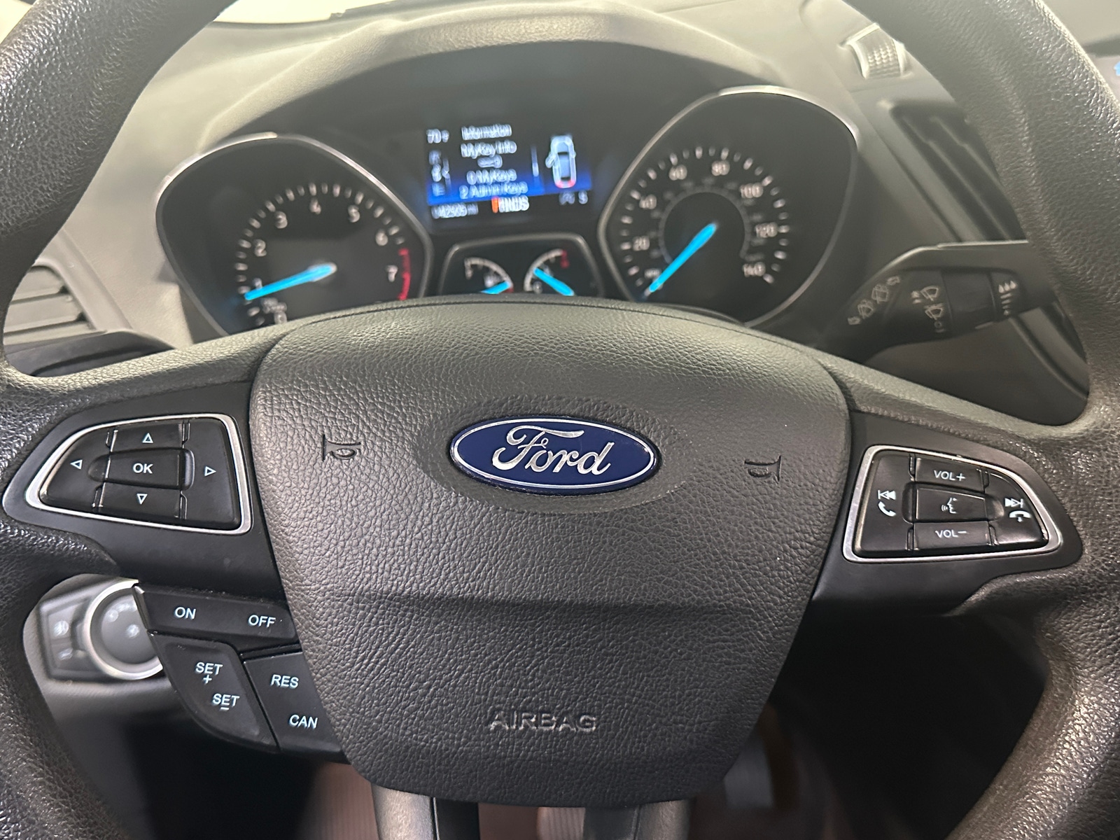 Thumbnail: 2019 Ford Escape - 5