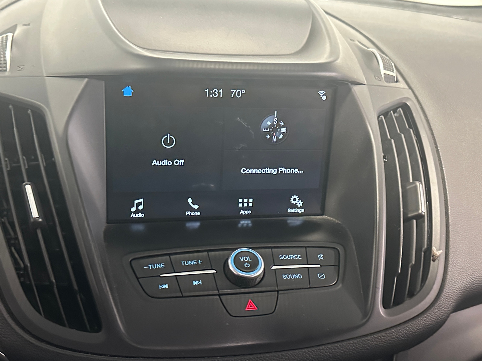 Thumbnail: 2019 Ford Escape - 4