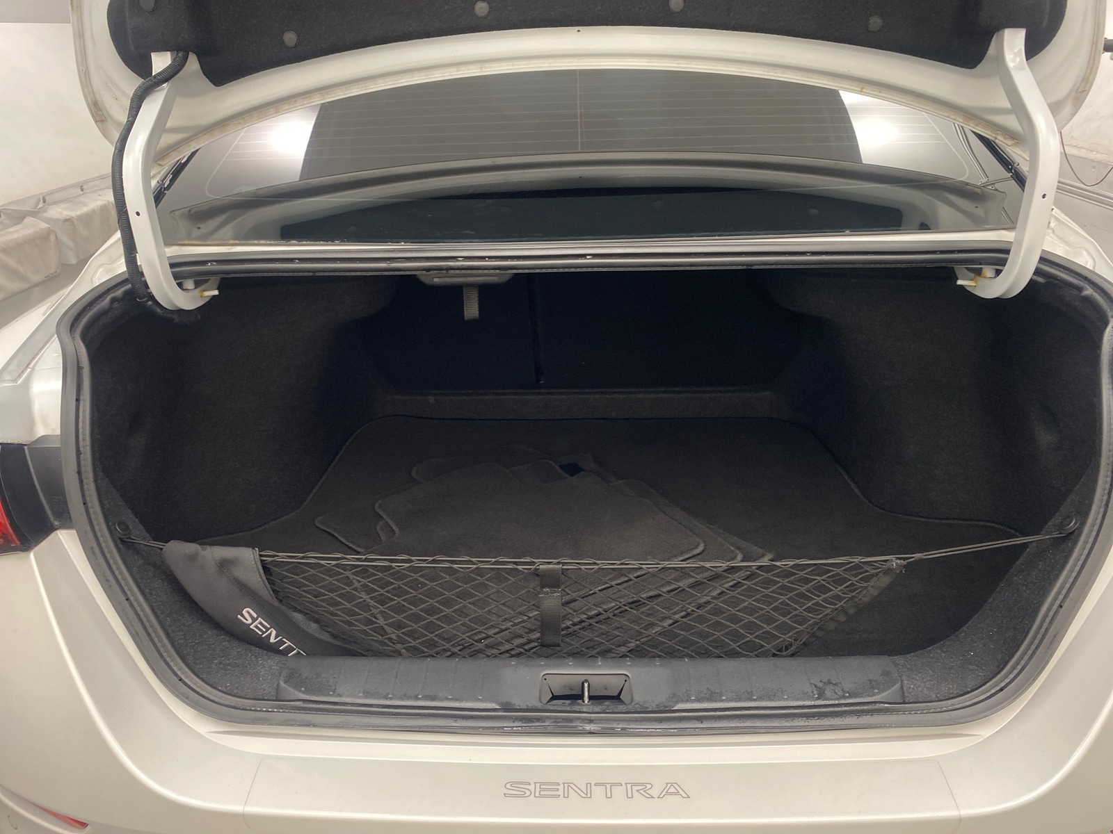 Thumbnail: 2022 Nissan Sentra - 7