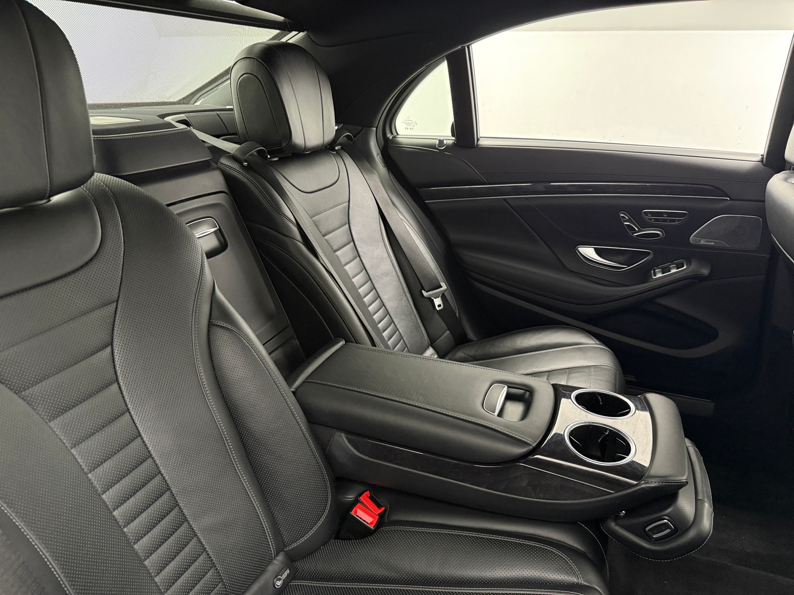 Thumbnail: 2018 Mercedes-Benz S-Class - 5