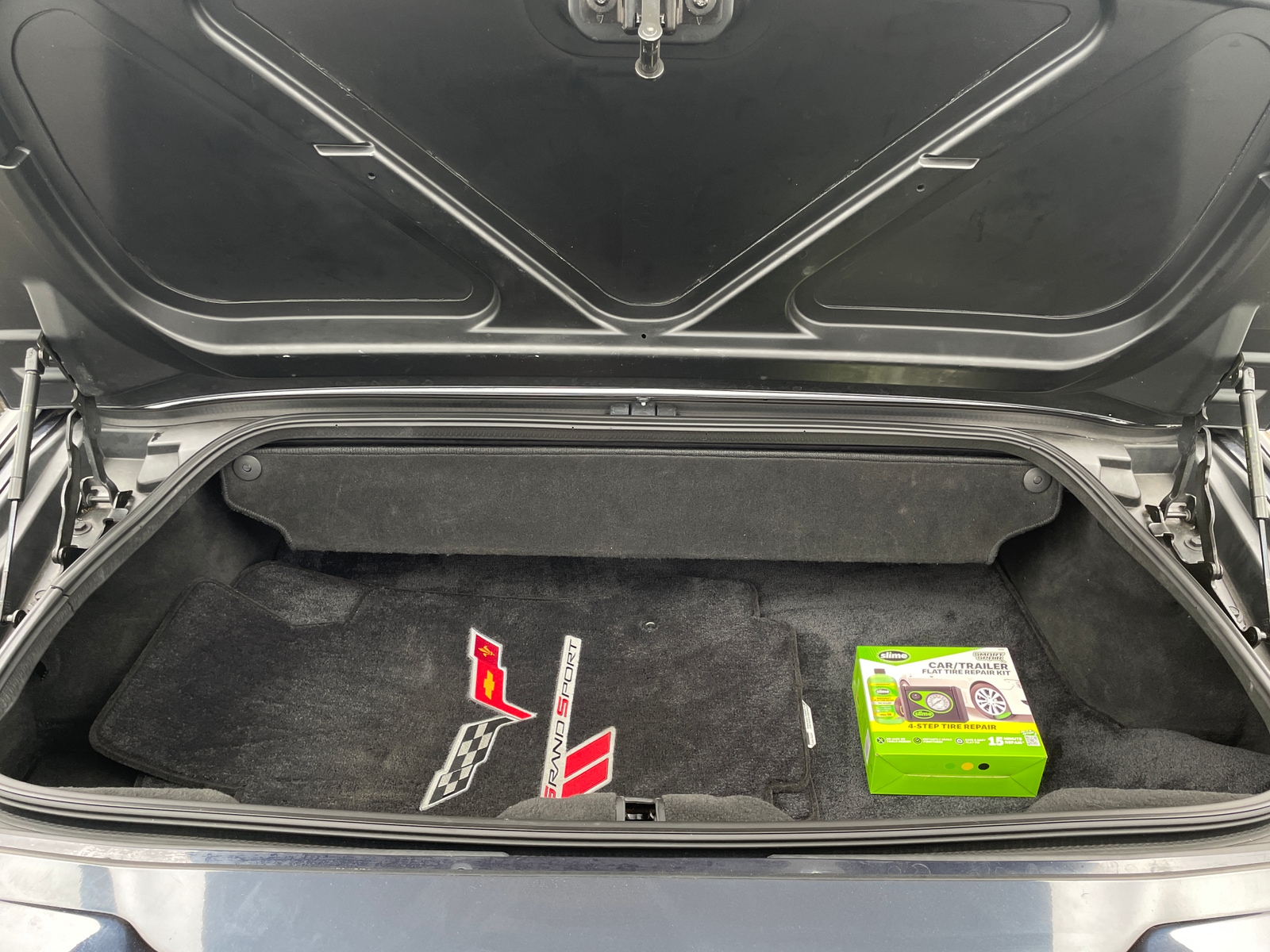 Thumbnail: 2013 Chevrolet Corvette - 5