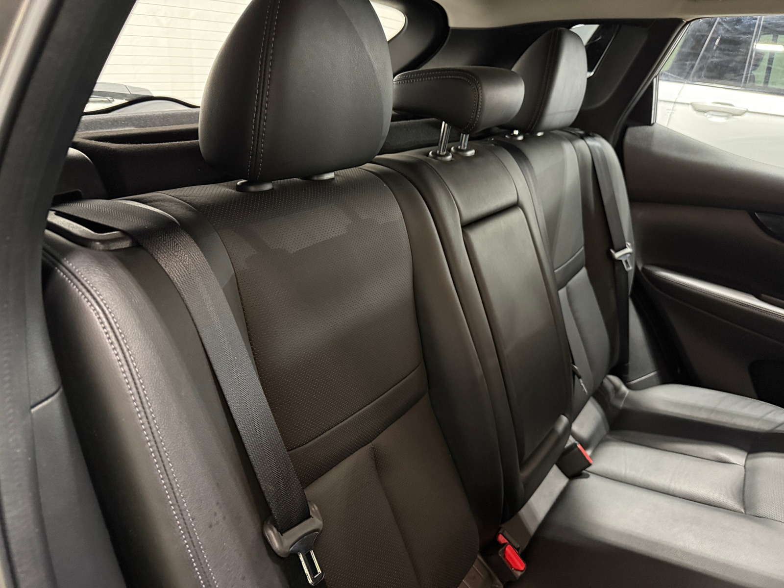 Thumbnail: 2017 Nissan Rogue Sport - 5