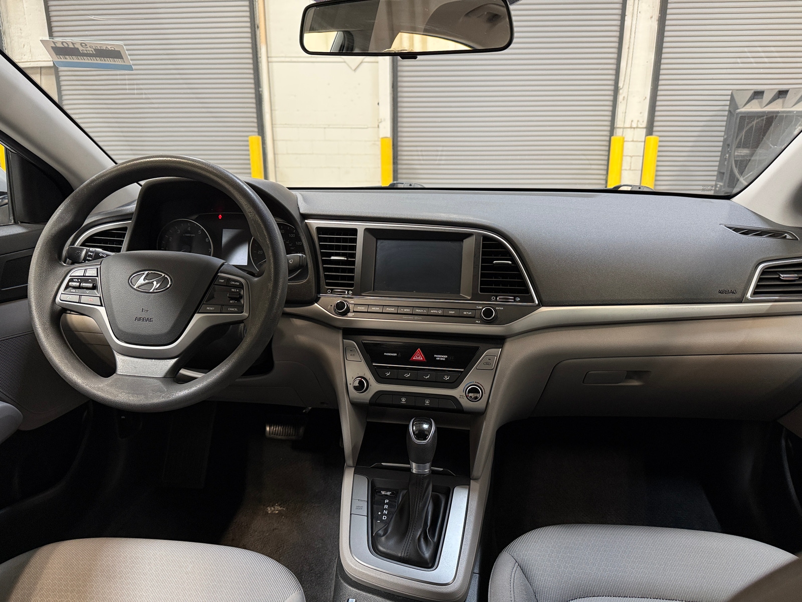 Thumbnail: 2017 Hyundai Elantra - 3