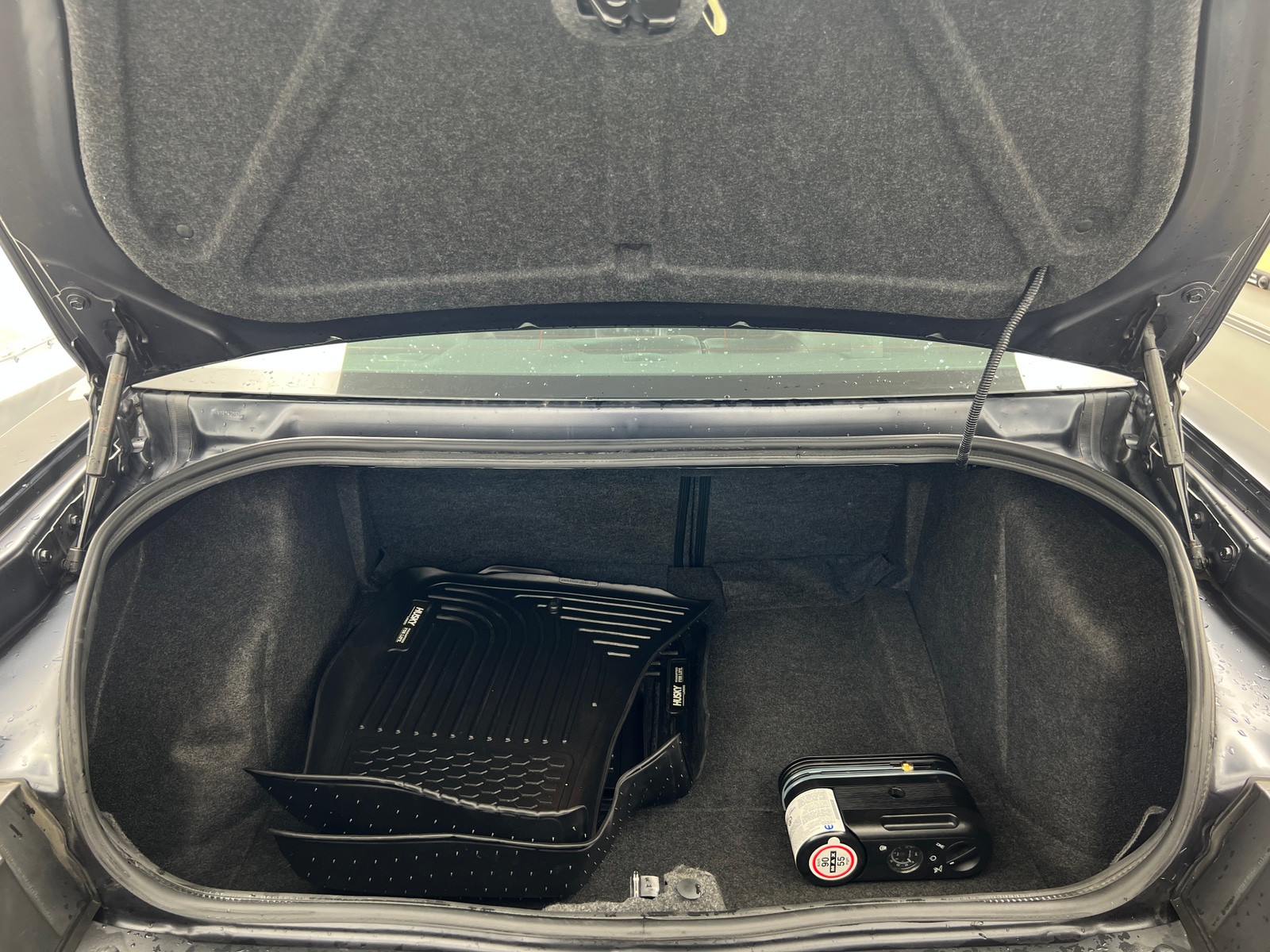 Thumbnail: 2017 Dodge Challenger - 4