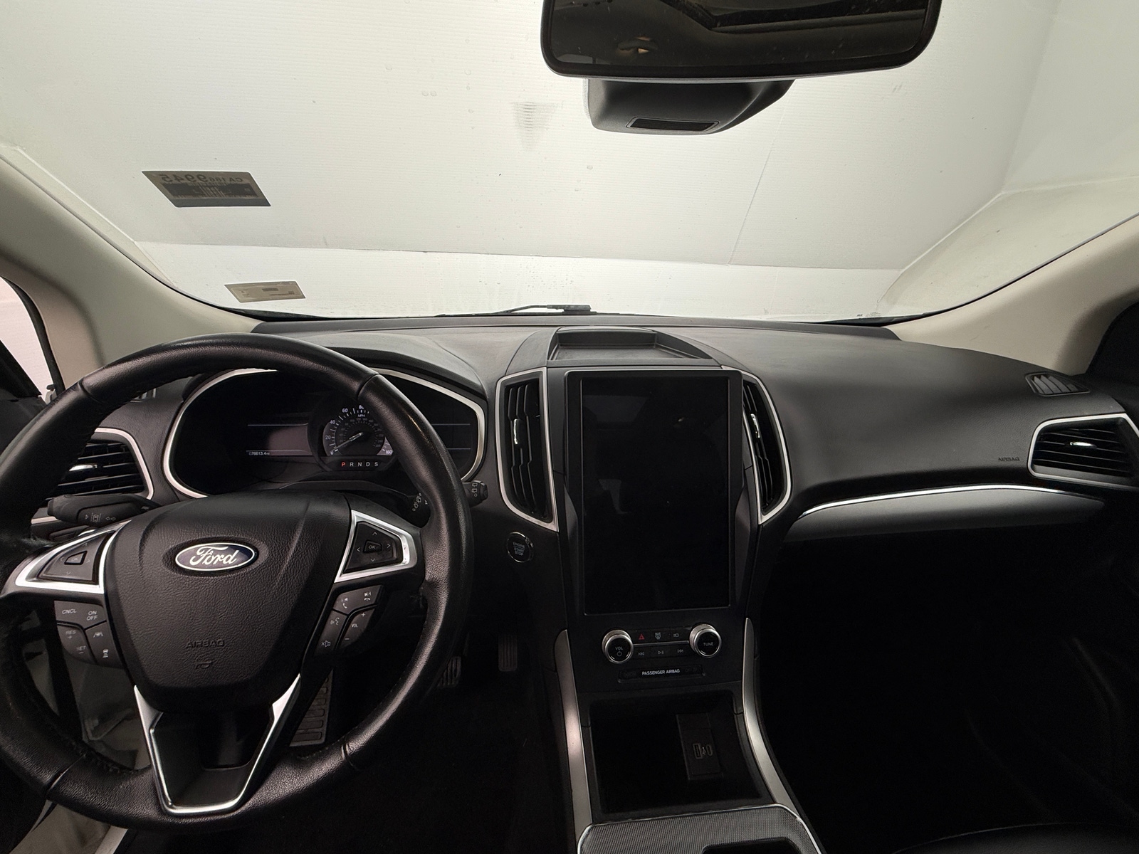 Thumbnail: 2021 Ford Edge - 2