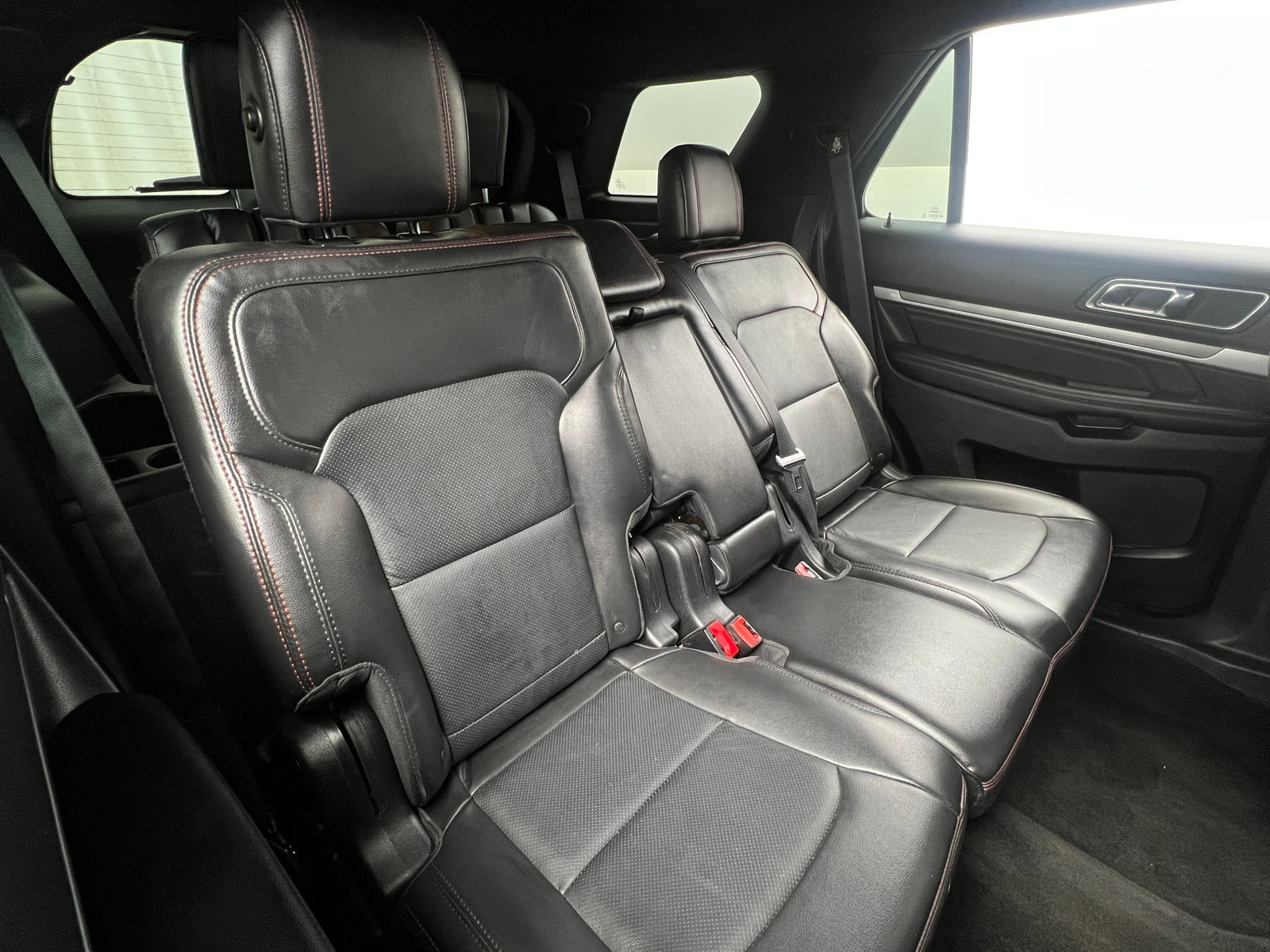 Thumbnail: 2017 Ford Explorer - 5