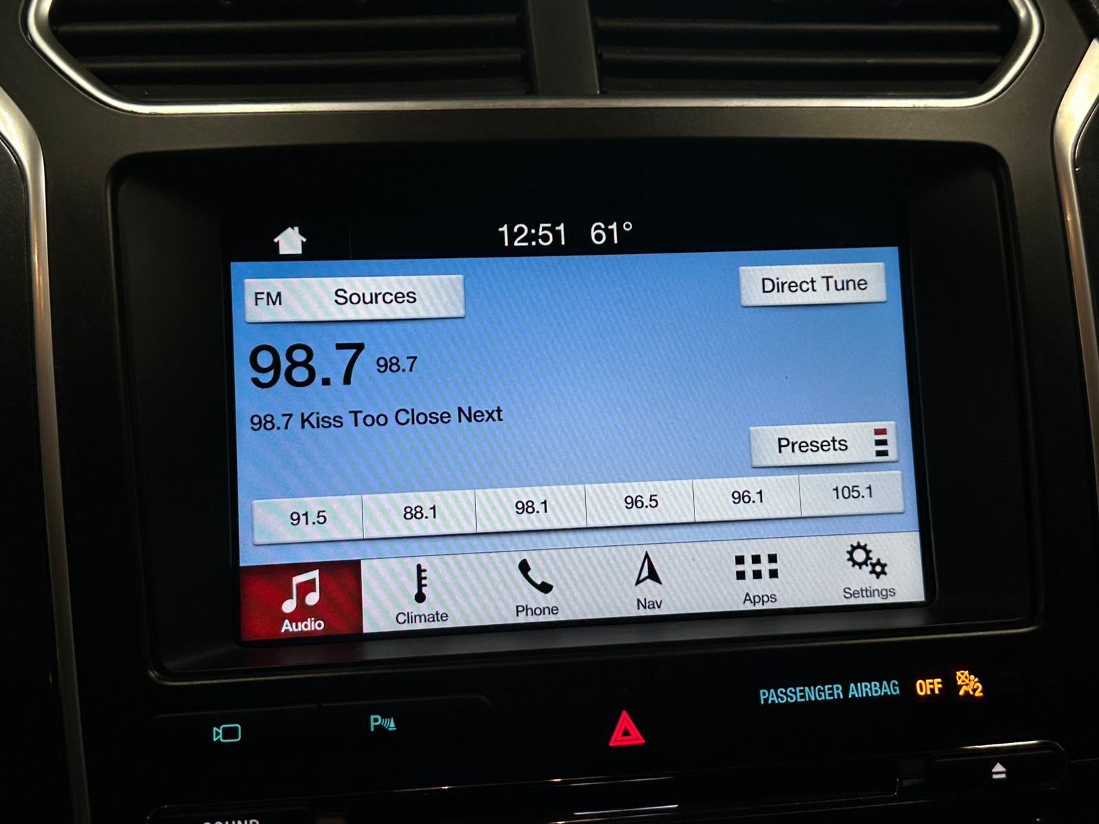 Thumbnail: 2017 Ford Explorer - 3