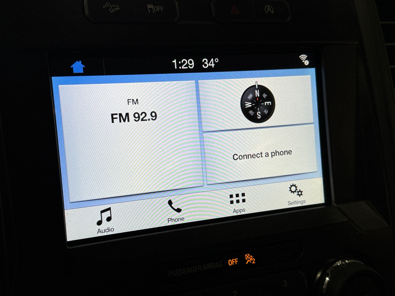 Thumbnail: 2019 Ford Econoline - 4