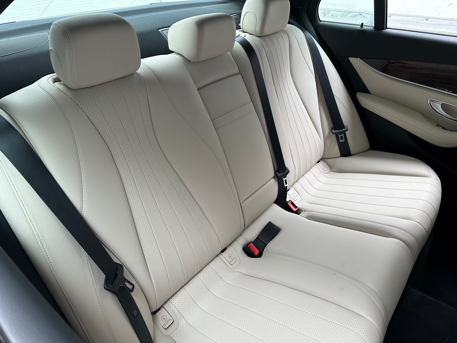 Thumbnail: 2017 Mercedes-Benz E-Class - 5