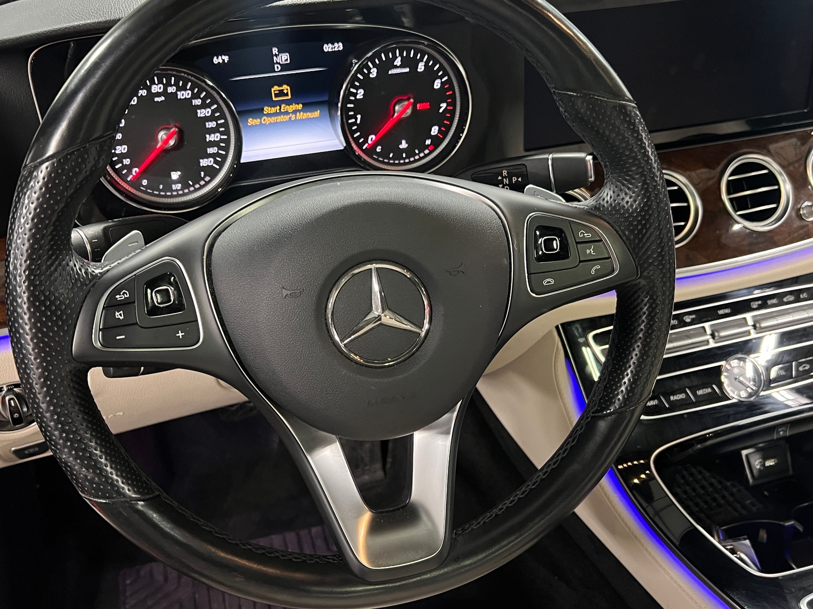 Thumbnail: 2017 Mercedes-Benz E-Class - 4