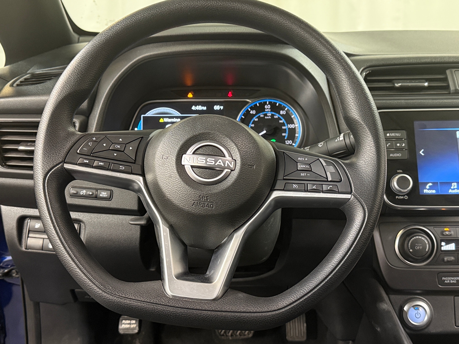 Thumbnail: 2023 Nissan Leaf - 5