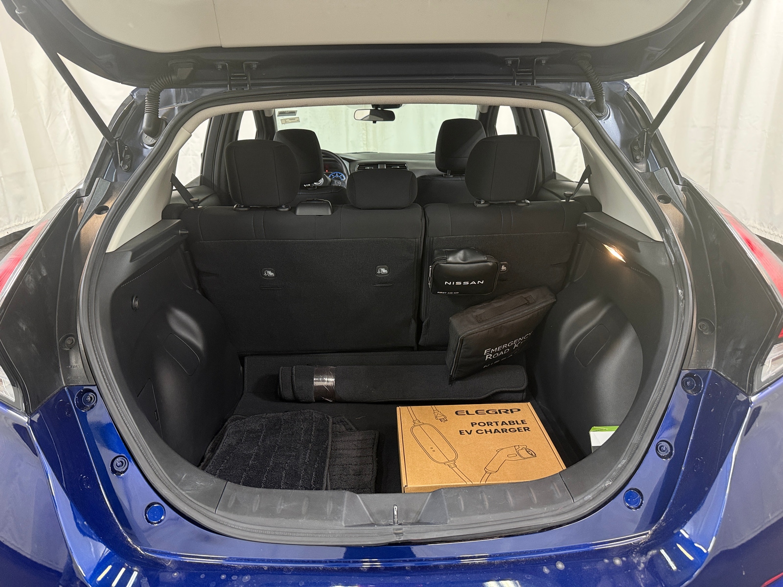 Thumbnail: 2023 Nissan Leaf - 7