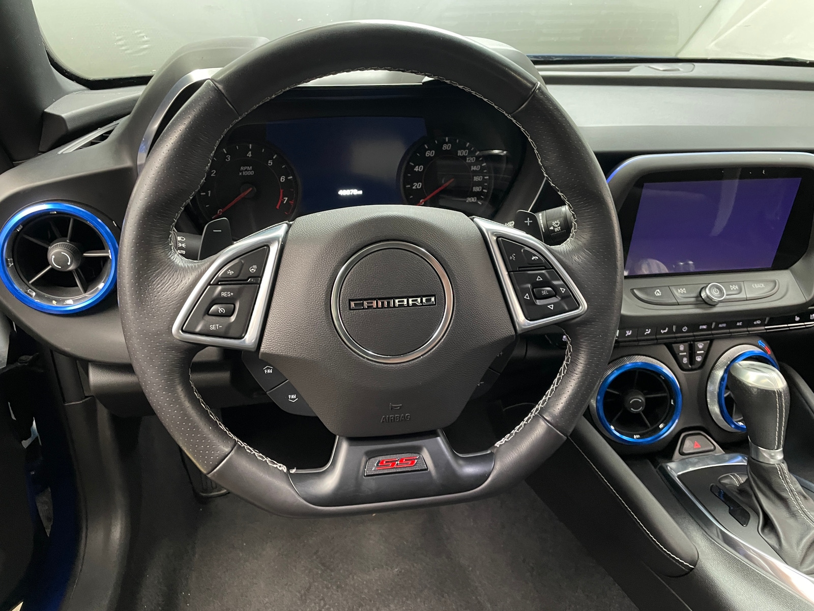 Thumbnail: 2019 Chevrolet Camaro - 3