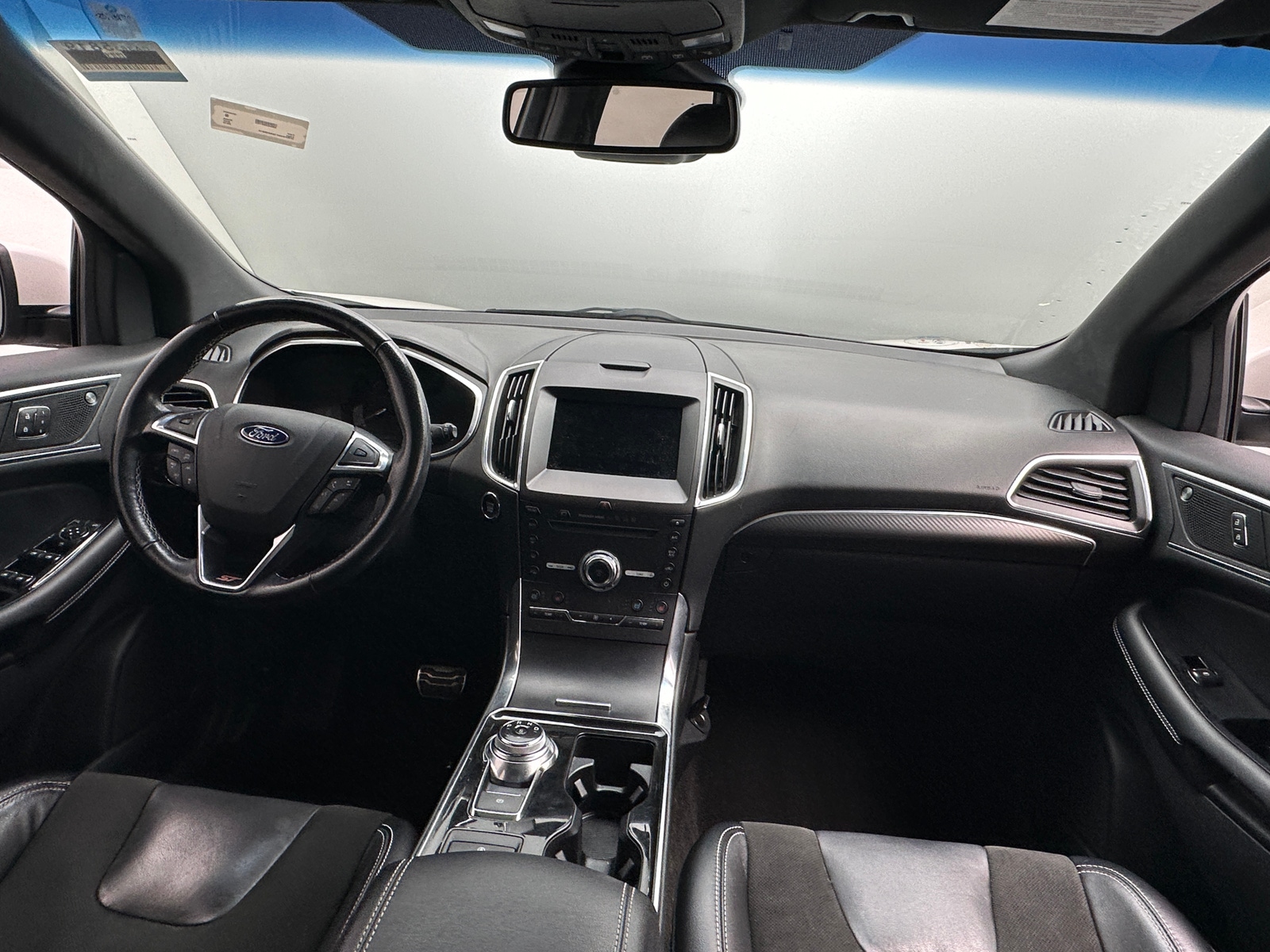 Thumbnail: 2019 Ford Edge - 2