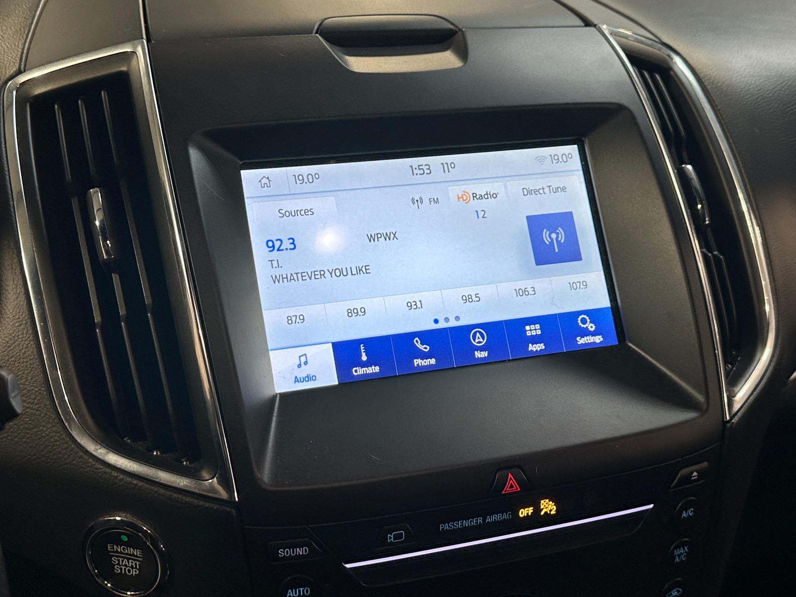 Thumbnail: 2019 Ford Edge - 3