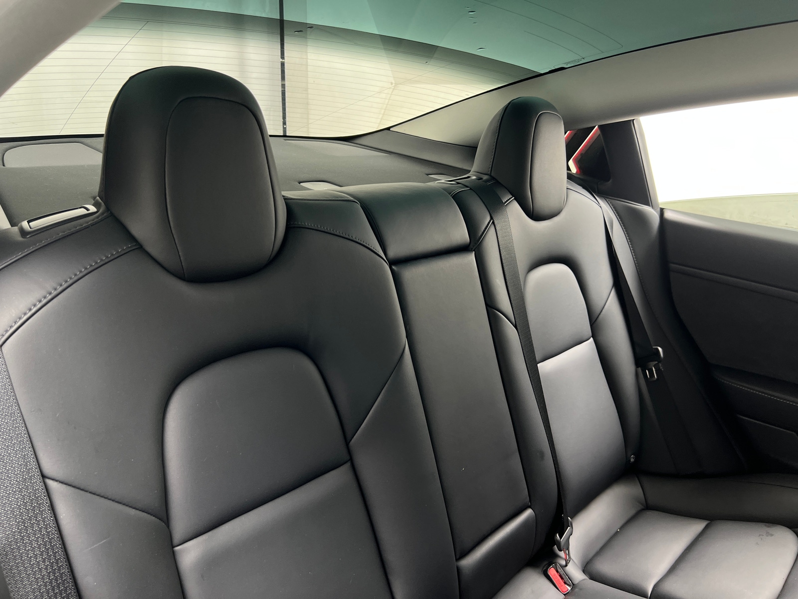 Thumbnail: 2022 Tesla Model 3 - 5