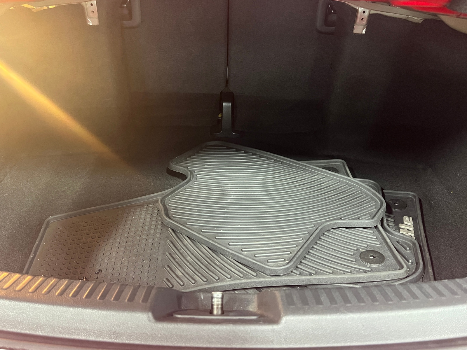 Thumbnail: 2013 Volkswagen Beetle - 5