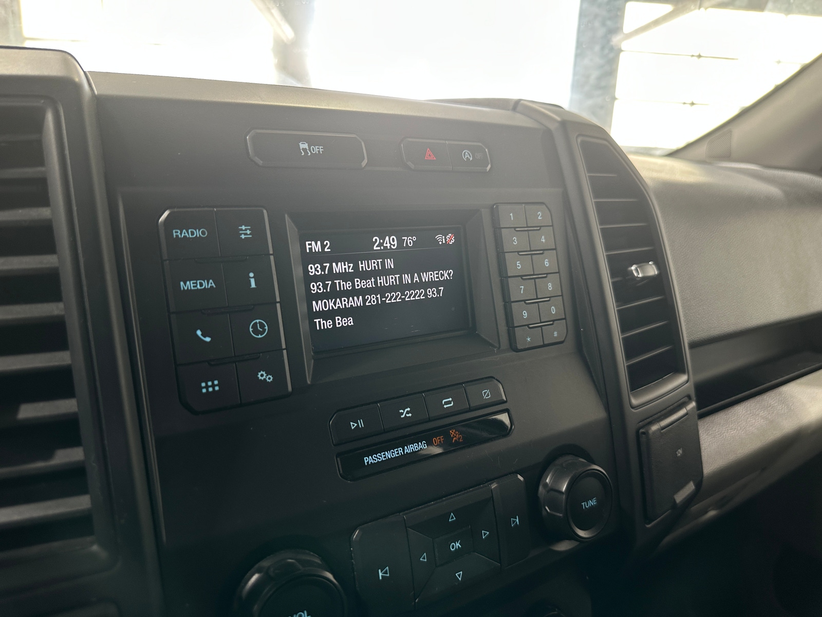 Thumbnail: 2019 Ford Econoline - 4