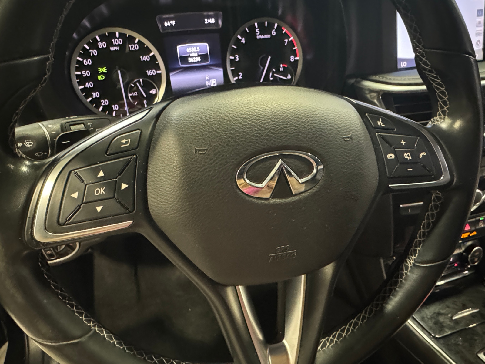 Thumbnail: 2018 INFINITI QX30 - 4